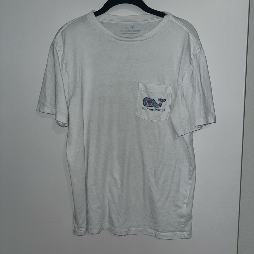 Vineyard Vines White Pocket T Shirt Size Small